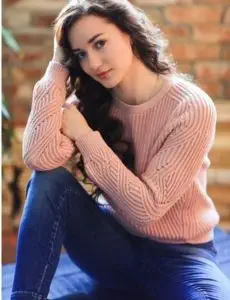 Elite escort service in Chinar Park for home and hotel visits